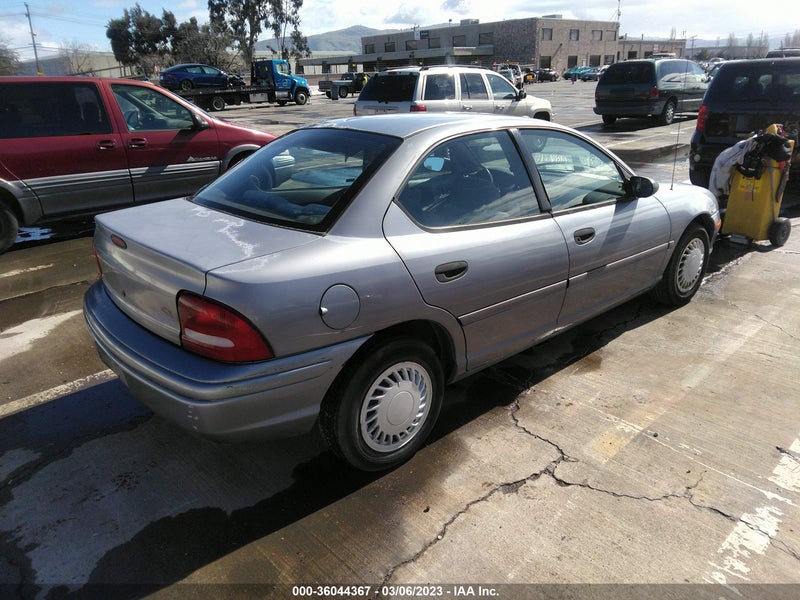 Dodge Neon 1997г.