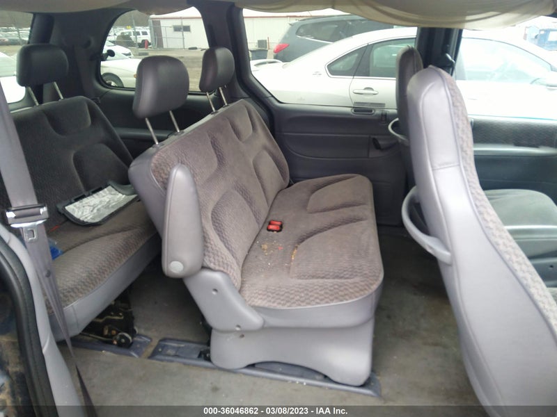 Chrysler Voyager 2000г.