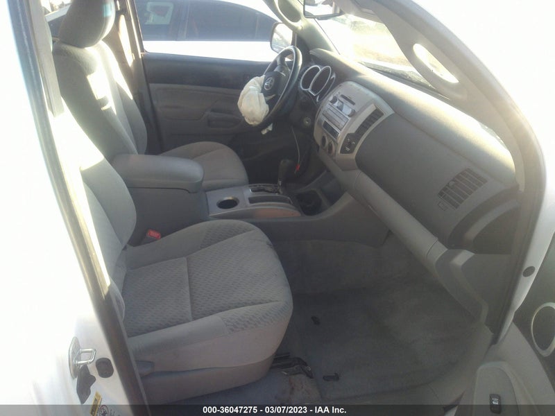 Toyota Tacoma 2011г.