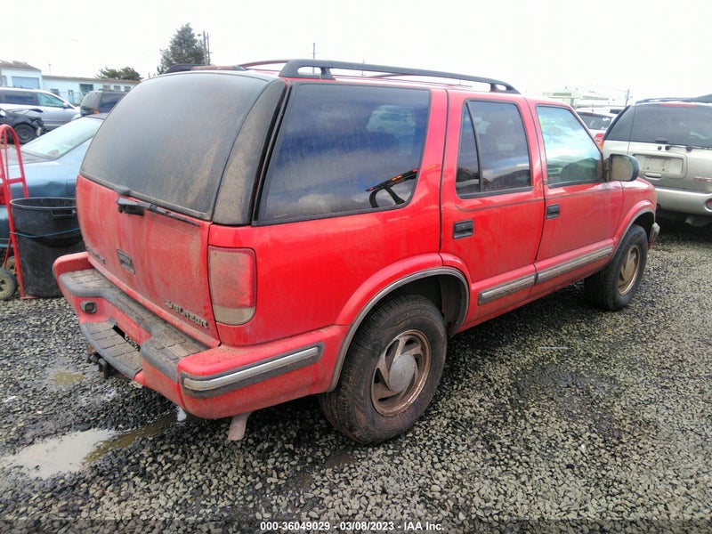 Chevrolet Blazer 1999г.