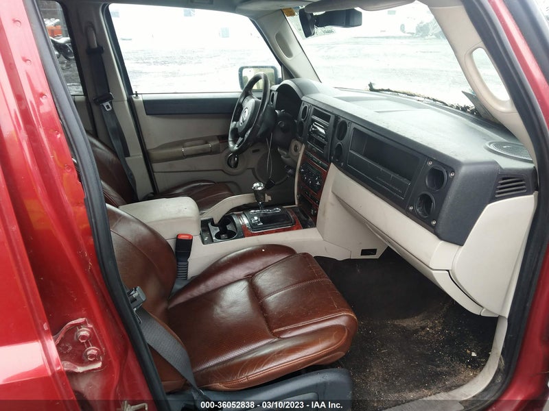 Jeep Commander 2006г.