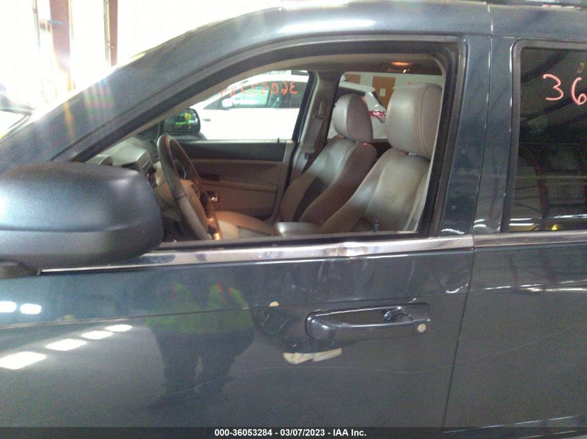 Jeep Grand Cherokee 2007г.