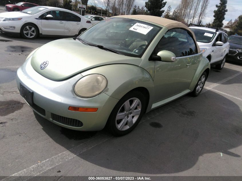 Volkswagen New Beetle 2007г.