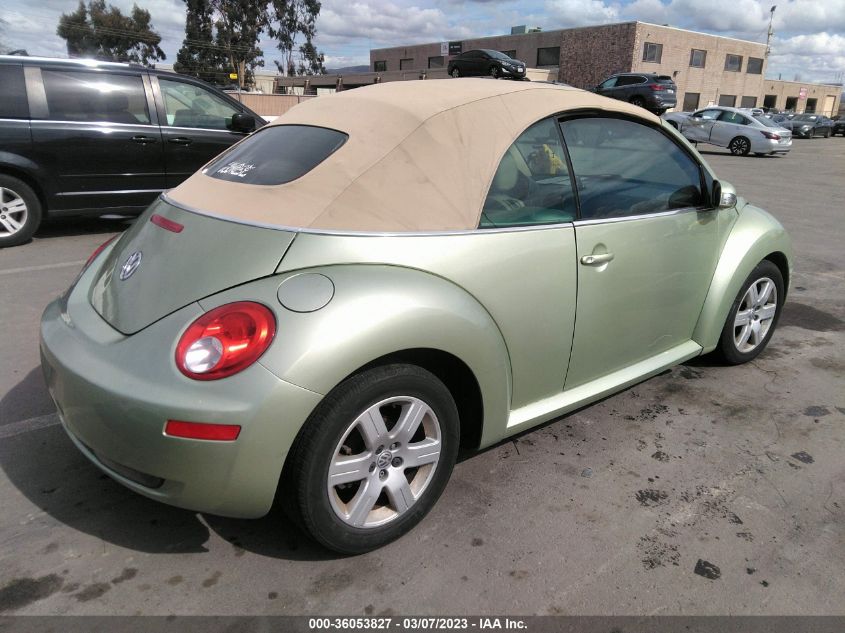 Volkswagen New Beetle 2007г.