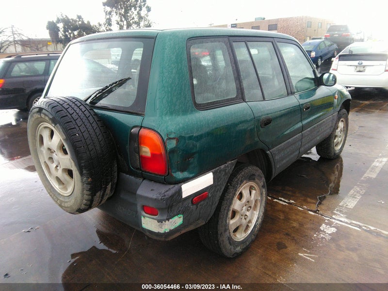 Toyota RAV4 1997г.
