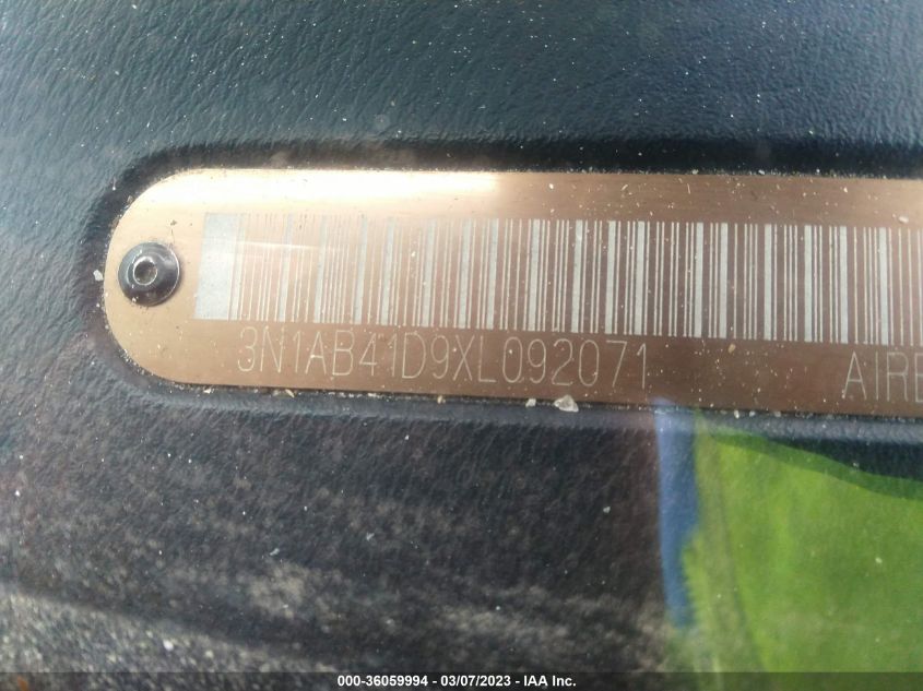 Nissan Sentra 1999г.