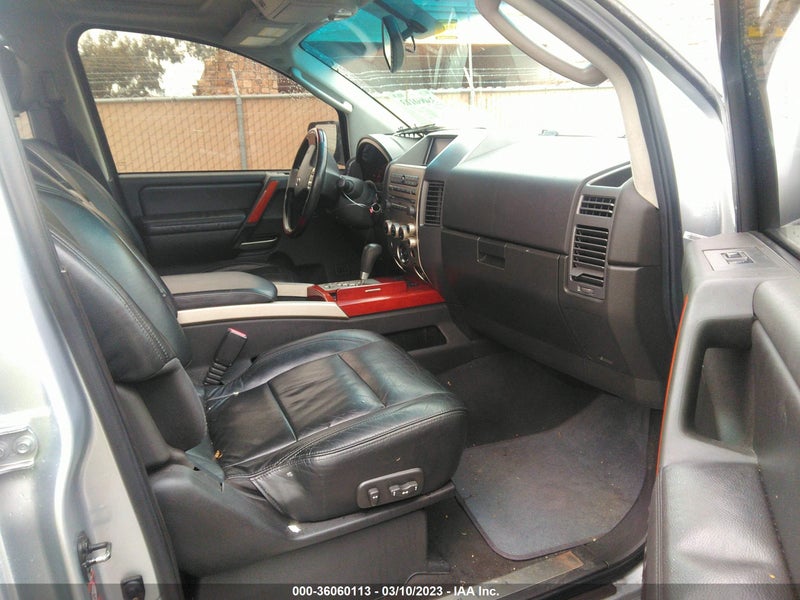 Infiniti QX56 2006г.