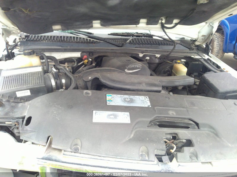 Chevrolet Suburban 2002г.