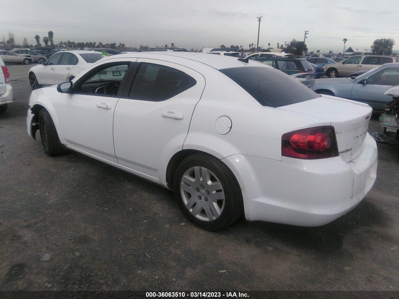 Dodge Avenger 2014г.