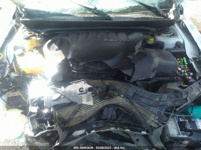 Chrysler 200 2013г.