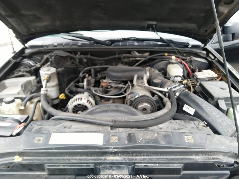 Chevrolet S-10 2004г.