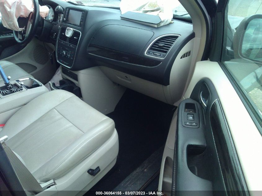 Chrysler Town & Country 2014г.