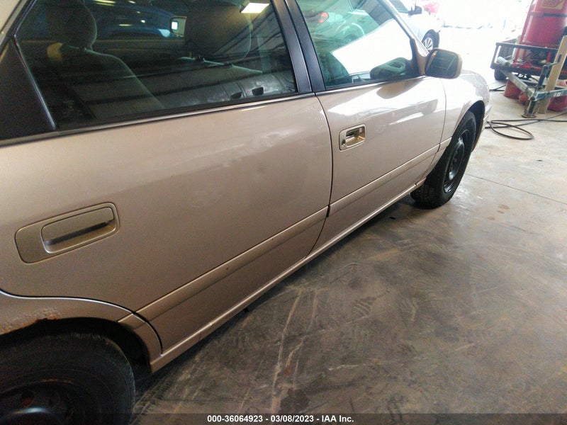 Toyota Camry 2001г.