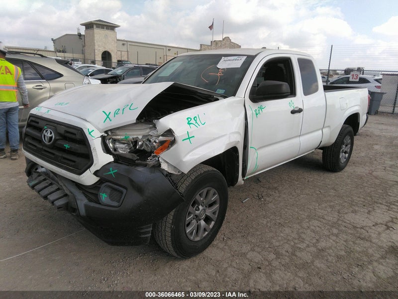 Toyota Tacoma 2017г.