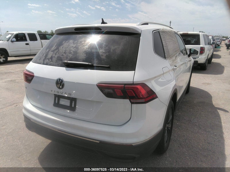 Volkswagen Tiguan 2022г.