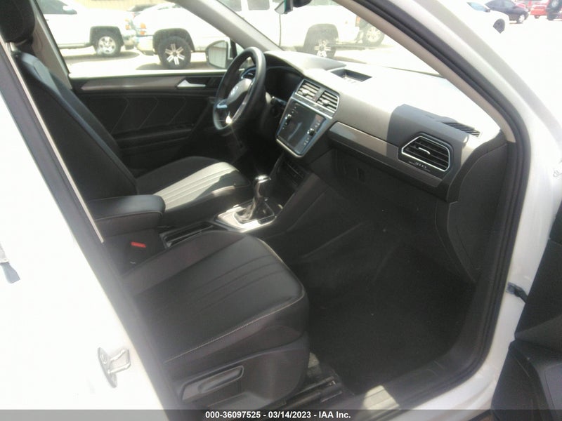 Volkswagen Tiguan 2022г.