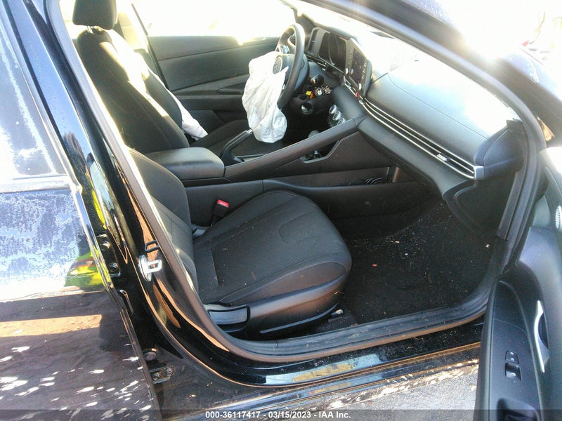 Hyundai Elantra 2021г.