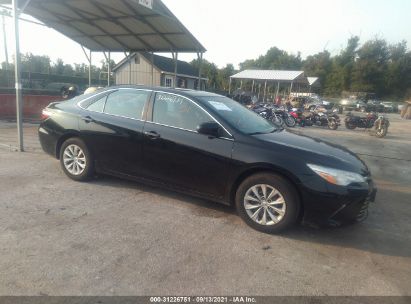 Salvage 2015 TOYOTA CAMRY - Small image. Stock# 31226751