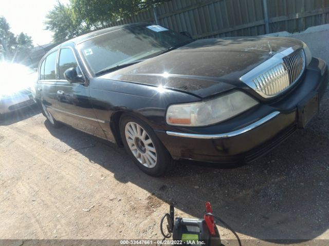 Global Auto Auctions: 2005 LINCOLN TOWN CAR