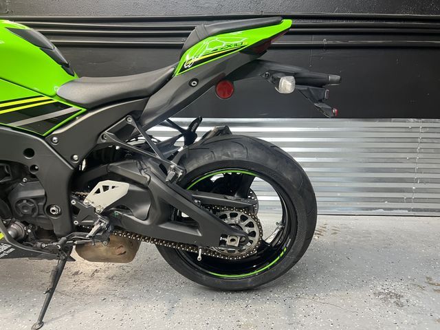 Clean Title 2018 Kawasaki Zx1000 4.0L Public Auction in Clearwater 