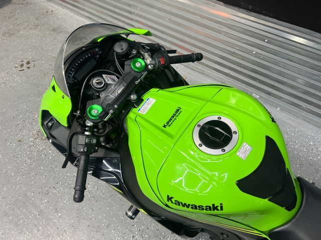 Clean Title 2018 Kawasaki Zx1000 4.0L For Sale in Clearwater FL - SCA™