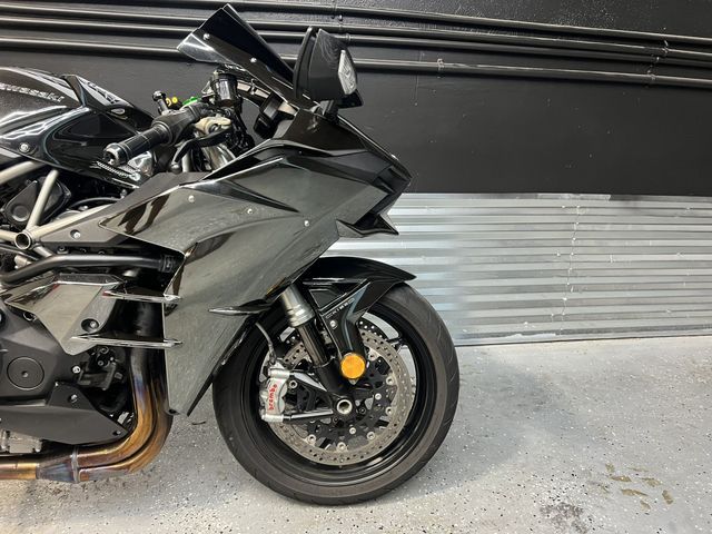 Clean Title 2016 Kawasaki Zx1000 4.0L Public Auction in Clearwater 