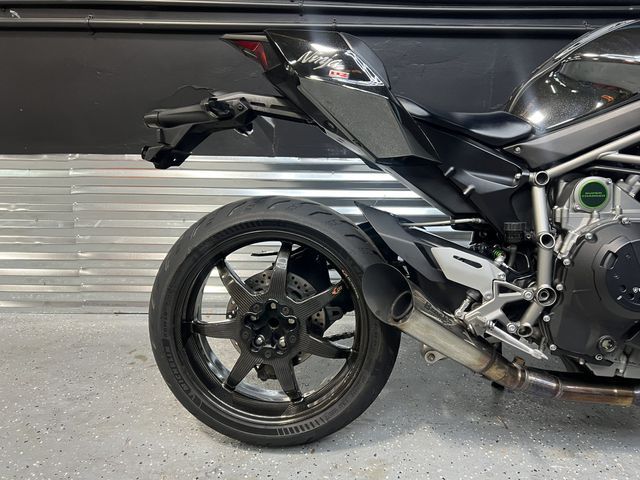 Clean Title 2016 Kawasaki Zx1000 4.0L Public Auction in Clearwater 