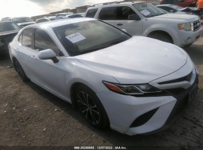 Salvage 2018 TOYOTA CAMRY - Small image.