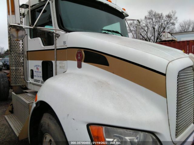 Global Auto Auctions: 2011 KENWORTH CONSTRUCTION