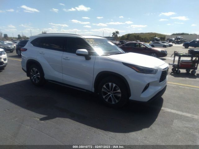 Global Auto Auctions: 2022 TOYOTA HIGHLANDER