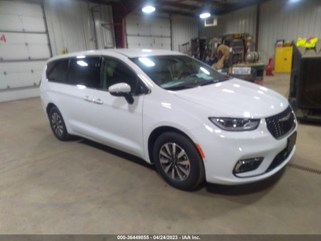 Global Auto Auctions: 2023 CHRYSLER PACIFICA