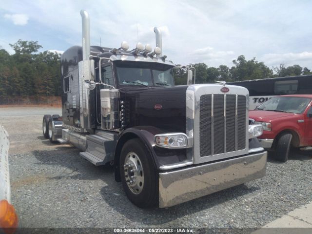 Global Auto Auctions: 2023 PETERBILT 389