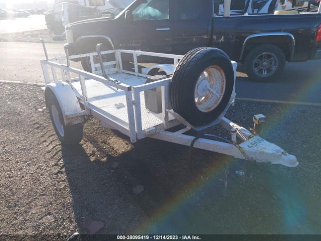 FLATBED TRAILER MOUNTED AIR