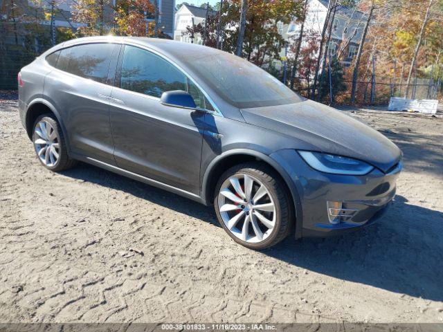 Global Auto Auctions: 2016 TESLA MODEL X