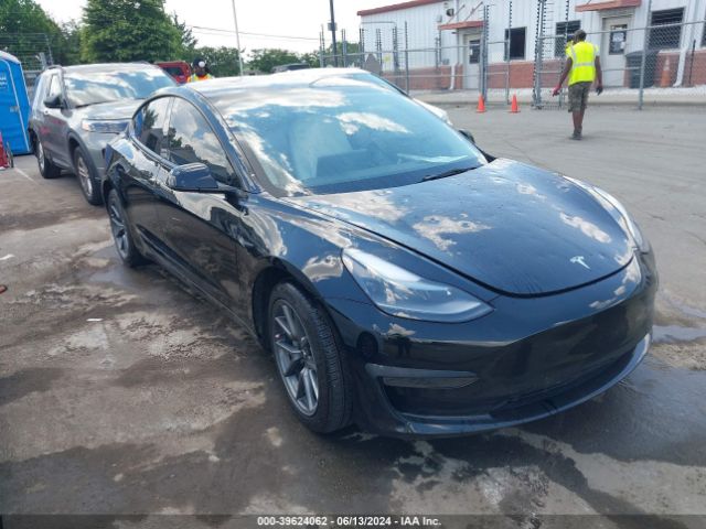 Global Auto Auctions: 2022 TESLA MODEL 3