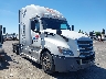 3AKJHHDR3KS****** Salvage and Wrecked 2019 Freightliner Cascadia in Fresno