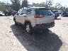 1C4PJMCB2FW****** Salvamento y Reparables 2015 Jeep Cherokee en Manchester