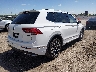 3VV4B7AX2LM****** Salvamento y Destrozados 2020 Volkswagen Tiguan en Estado de Kansas