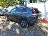 1C4PJMLB4KD****** Salvamento y Reparables 2019 Jeep Cherokee en Central New Jersey