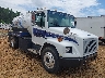 1FVABTAK91H****** Salvamento y Destrozados 2001 Freightliner Medium Conventional en Specialty Division