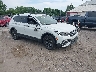 3VV2B7AX2NM****** Salvage and Wrecked 2022 Volkswagen Tiguan in Davenport