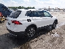 3VV2B7AX8KM****** Salvamento y Destrozados 2019 Volkswagen Tiguan en Estado de Illinois