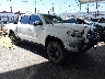 3TMGZ5AN2JM****** Salvamento y Destrozados 2018 Toyota Tacoma en Fontana