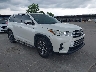 5TDZARFHXHS****** Salvamento y Destrozados 2017 Toyota Highlander en Dallas
