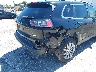 1C4PJLCB1KD****** Salvamento y Reparables 2019 Jeep Cherokee en Estado de Florida