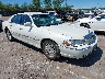 1LNHM82W93Y****** Salvage and Wrecked 2003 Lincoln Town Car in South Bend