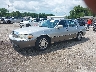 1LNHM82W23Y****** Usados y Reparables 2003 Lincoln Town Car en South Bend