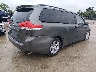 5TDKK3DC6BS****** Salvamento y Destrozados 2011 Toyota Sienna en Estado de Illinois