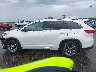 5TDJZRFH2HS****** Salvage 2017 Toyota Highlander