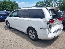 5TDKK3DC3BS****** Salvamento y Reparables 2011 Toyota Sienna en Taunton